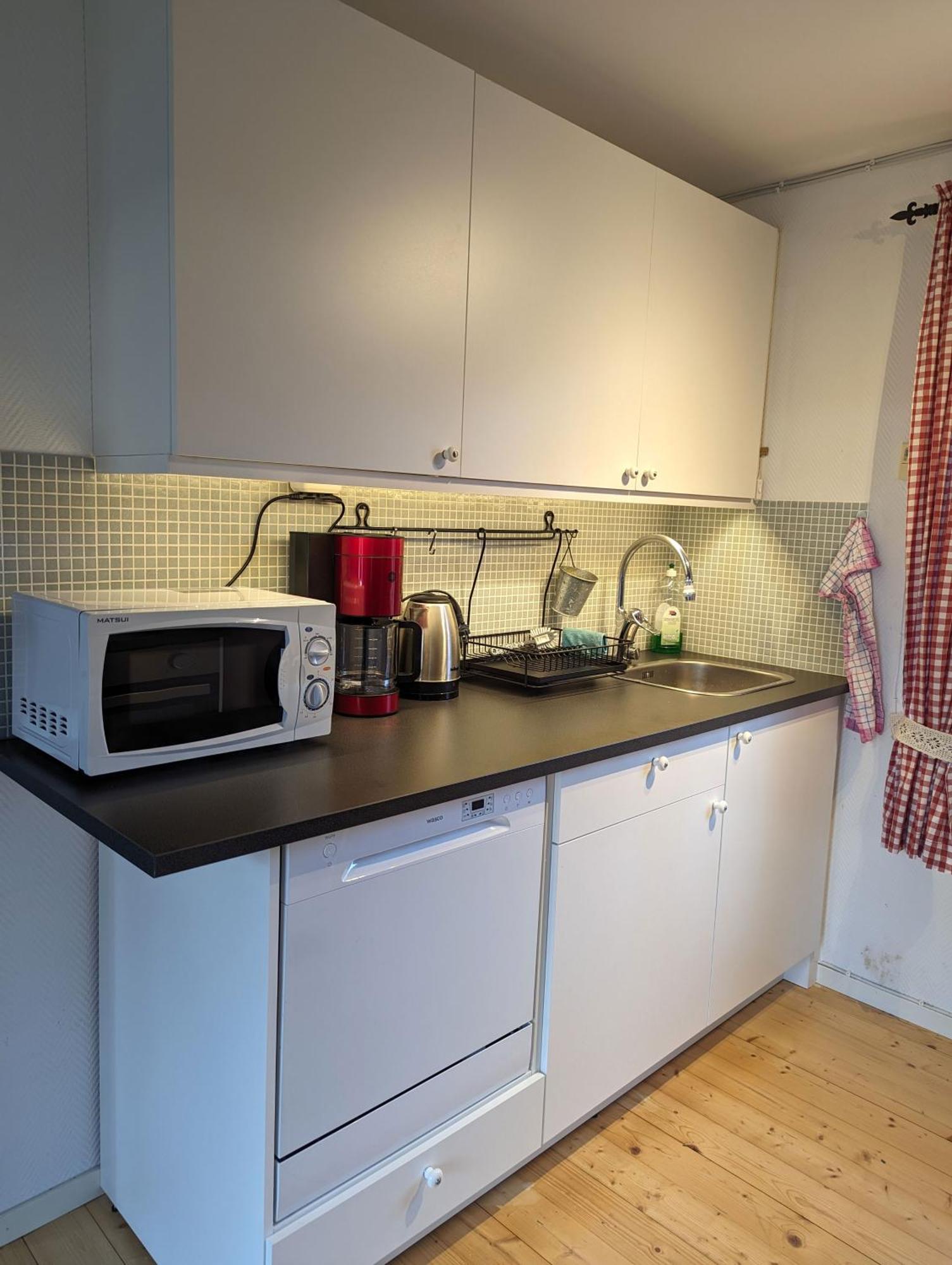 Mysig Stuga Med Oeppen Spis Och Uteplats Fröseke Esterno foto